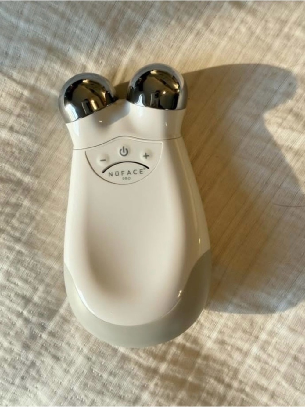 NuFace White and Silver Facial Toning Device